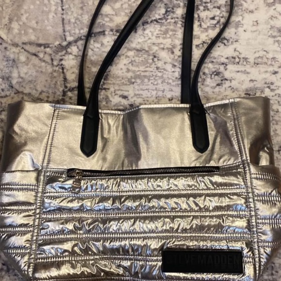 Steve Madden tote - Picture 1 of 4